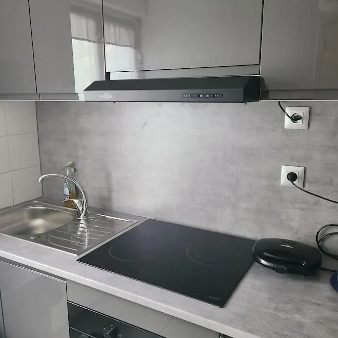 Appartement Saint Michel Brest 0*,